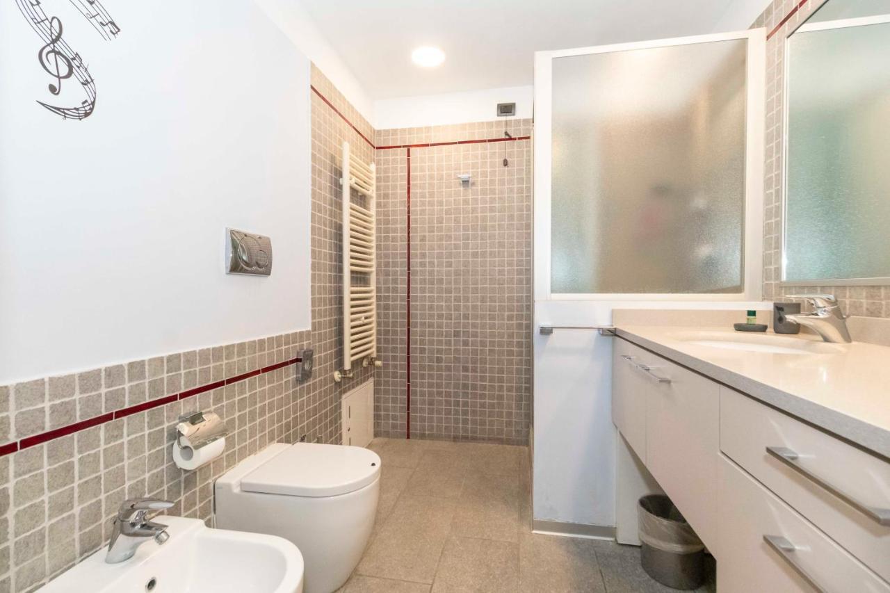 Apartamento Studio Jazz 34 Turín Exterior foto